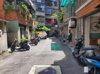 慈化公園旁靜巷一樓 -  物件封面