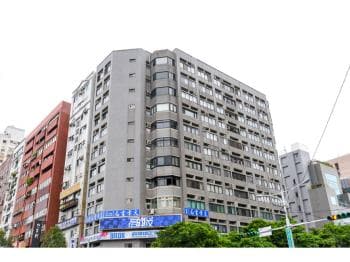 中正金華電梯４房車位 -  物件封面