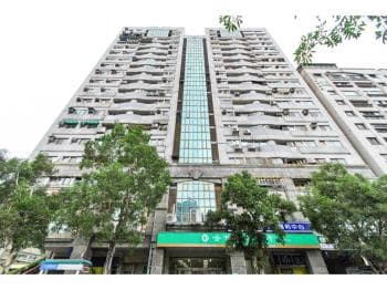 優】中正國中後棟高樓景觀 -  物件封面