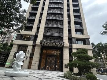 【精選】挑高松德長虹店面 - 松德長虹 物件封面